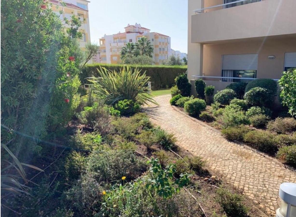 Atp. Areias Da Rocha Apartment Portimao Bagian luar foto